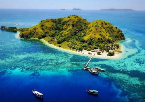 pulau-kanawa-labuan-bajo.jpg