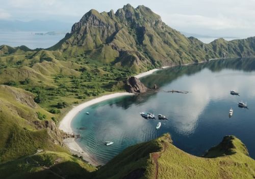 pulau-padar.jpg